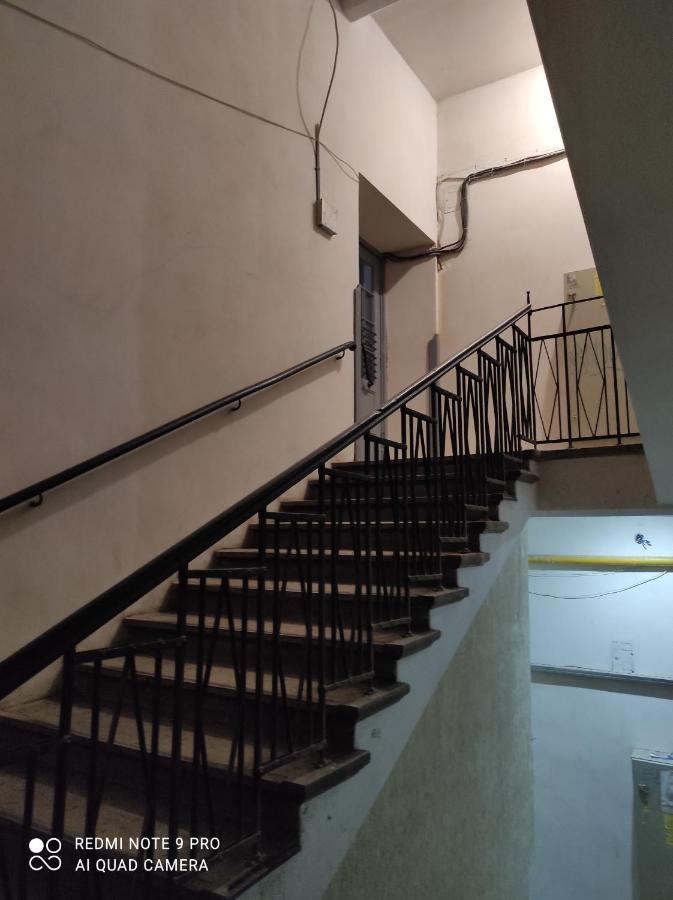 Двокімнатна Квартира В Центрі Міста Lviv Eksteriør bilde